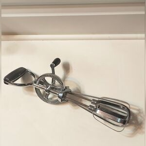 EKCO Best Vintage Hand Mixer Egg Beater – Stainless Steel – Made in USA – EUC